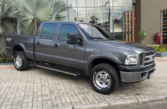 FORD F-250 3.9 XLT MAX POWER 4X4 CD DIESEL 4P MANUAL